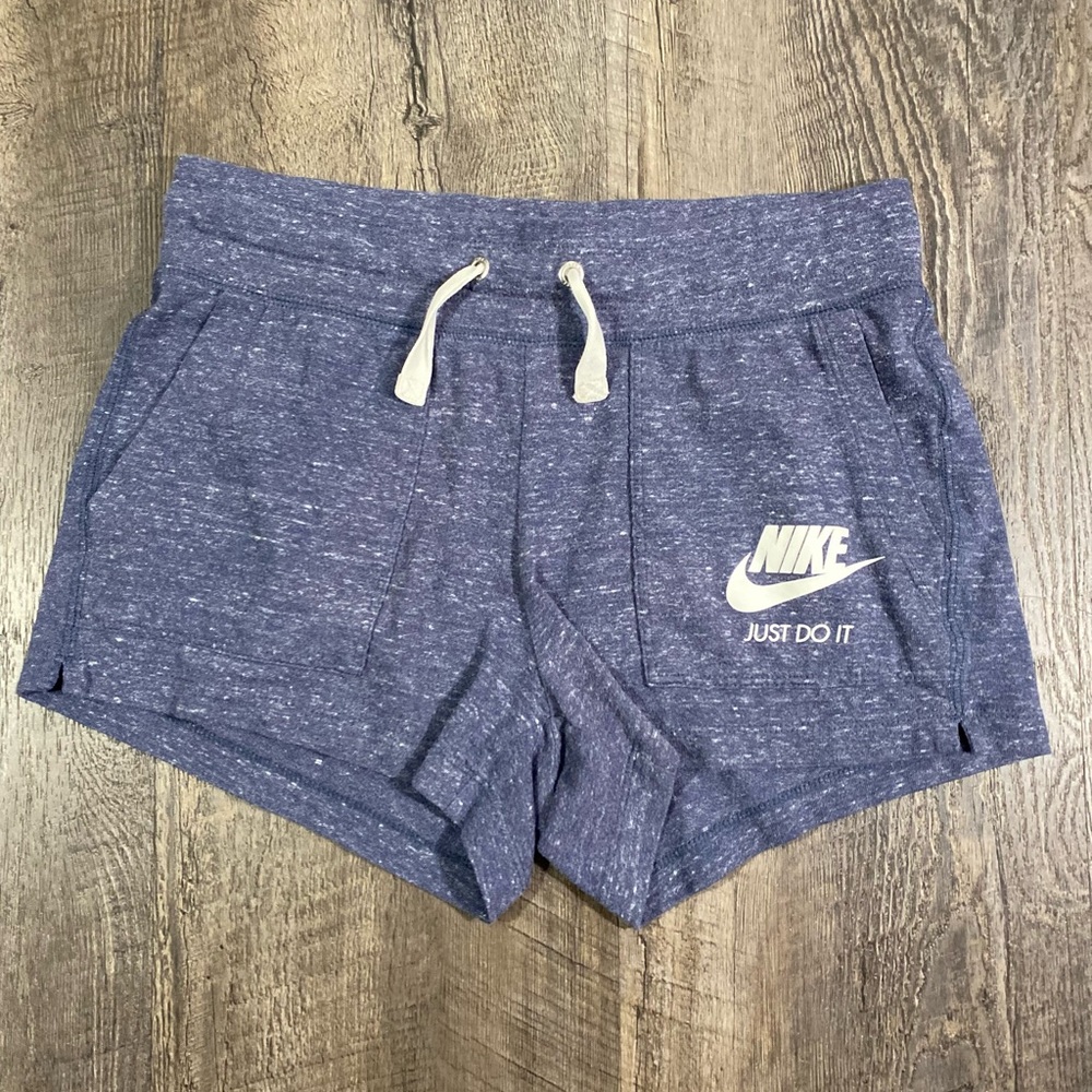 NIKE Women’s Shorts